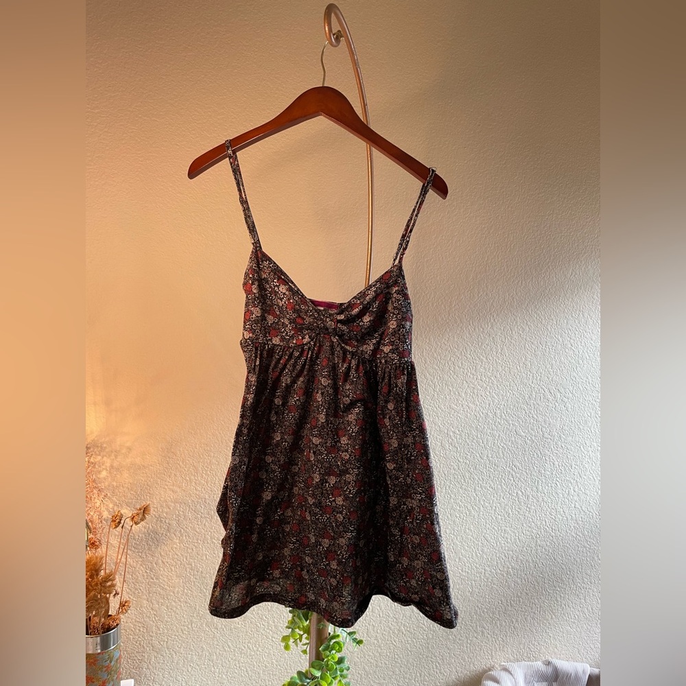 Small flower tank